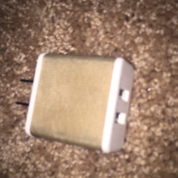 Chargers - Picture 3 of 3